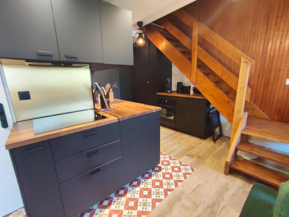 Au Cocon De Joy, T3 Duplex, Wifi, 4 Personnes Apartment Bagneres-de-Luchon Luaran gambar